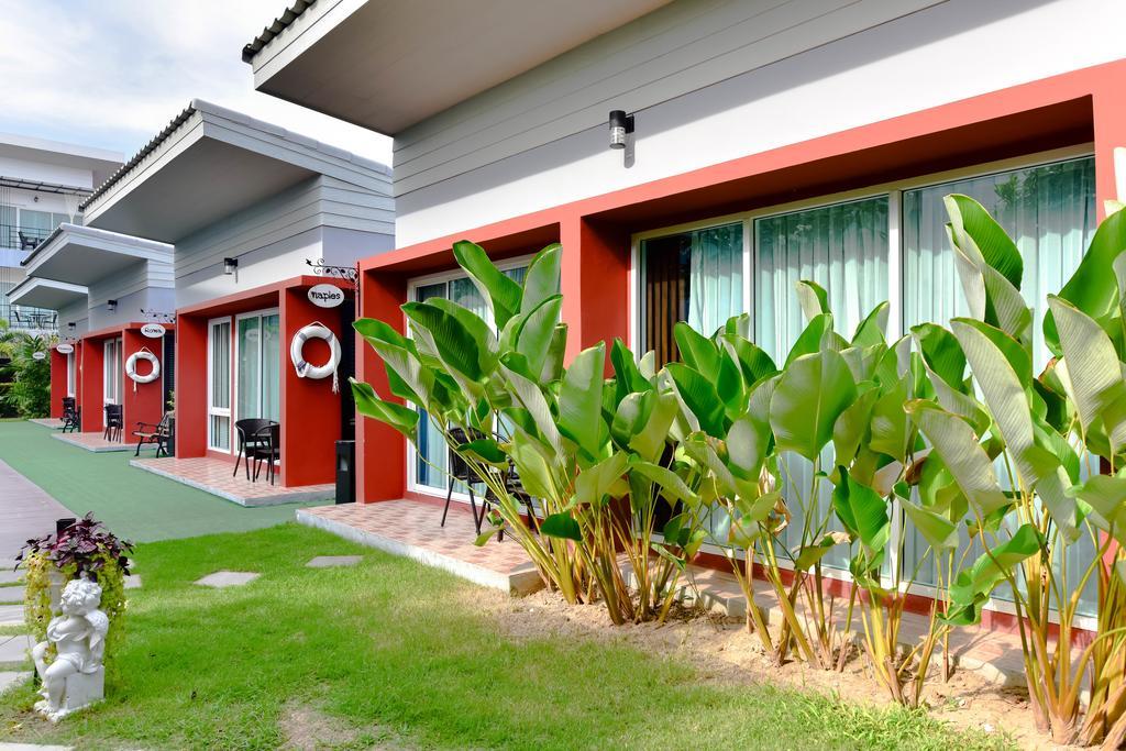 Готель Milano Huahin Екстер'єр фото